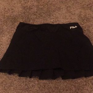 Tennis skirt with ruffles on back